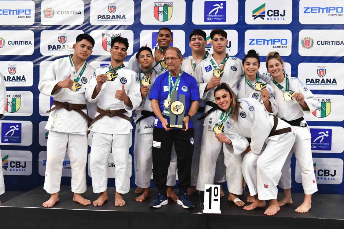 O Esporte Clube Pinheiros conquista o título na Taça Brasil Sub 21 e